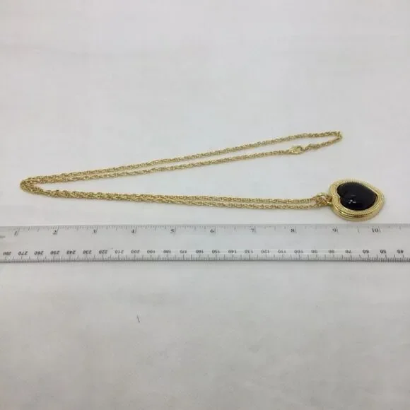 Vintage Ivana Trump Black Jewel Heart Pendant Long Chain Necklace 36" NWOT NIB - Picture 4 of 4